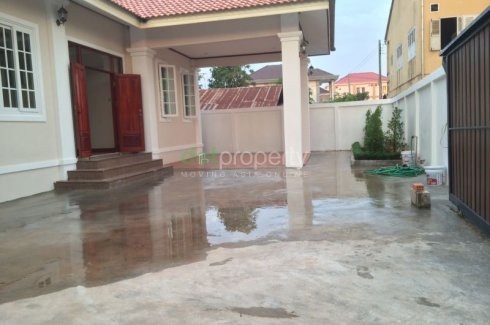 3 Bedroom Villa for sale in House 110 Chantabouly District Vientiane, Vientiane