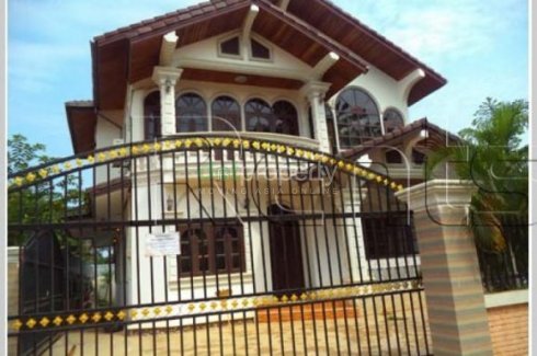 5 Bedroom House For Rent In Sikhottabong Vientiane