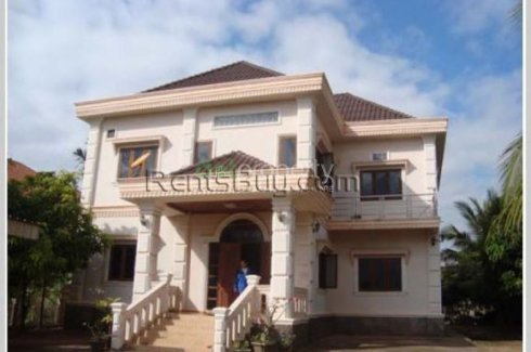 7 Bedroom House for sale in Xaysetha, Attapeu