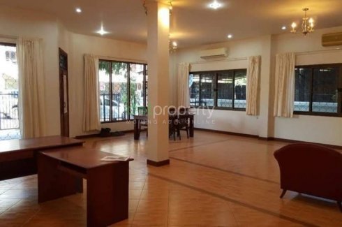 4 Bedroom Townhouse for rent in Sibounheuang, Vientiane