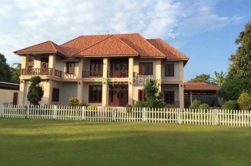 6 Bedroom House For Sale In Thongpong Vientiane